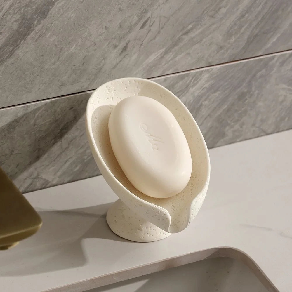 Matching cream ceramic soap dish