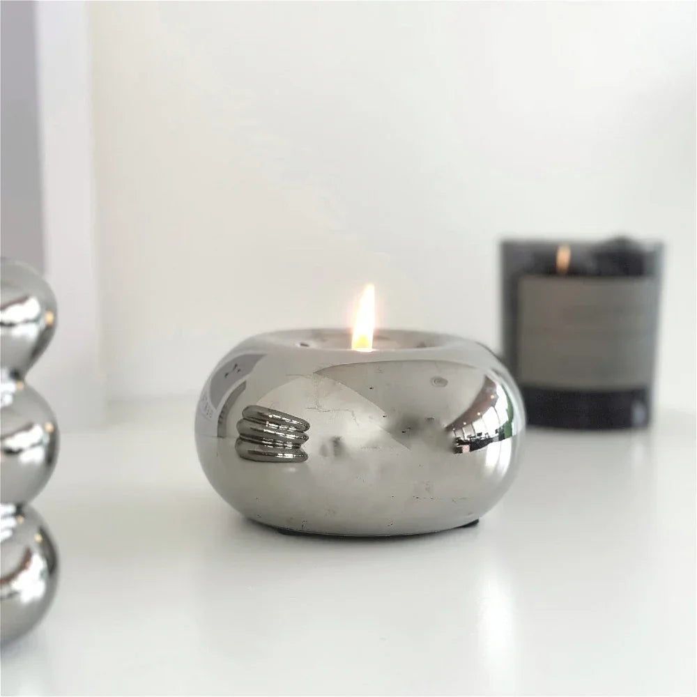 Silver ceramic tealight candle holder detail